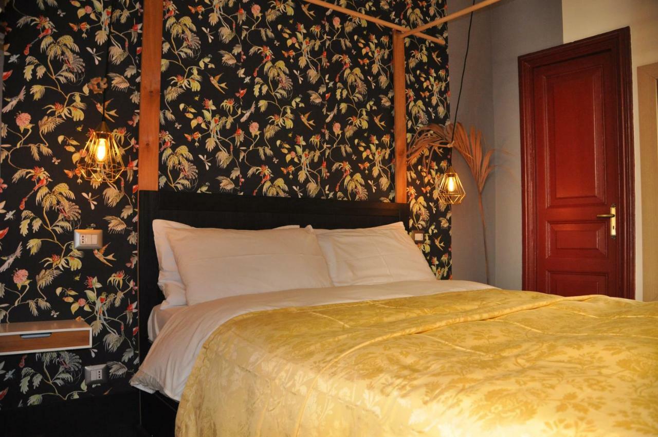 Grand Tour Design Self Check-in Bed & Breakfast 3*
